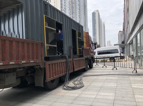 开福柴油发电机空气滤清器在不同季节的更换周期是否有差异？