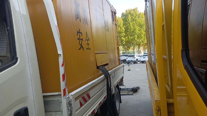 开福如何判断柴油发电机组和UPS电源的切换时间是否符合要求？
